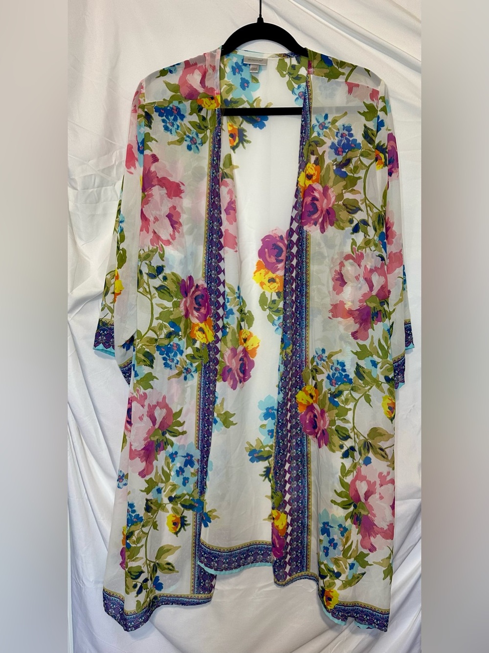 The Avenue Sheer Floral Kimono swimsuit cover up size 22/24